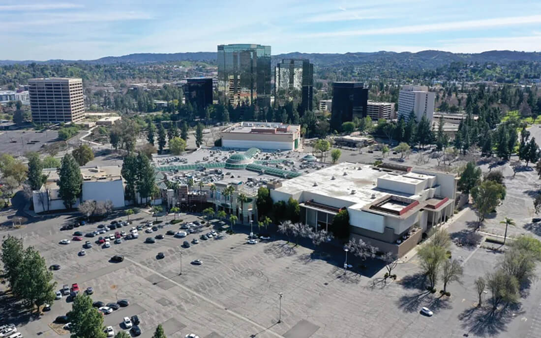 Starbucks to Replace Topanga Library